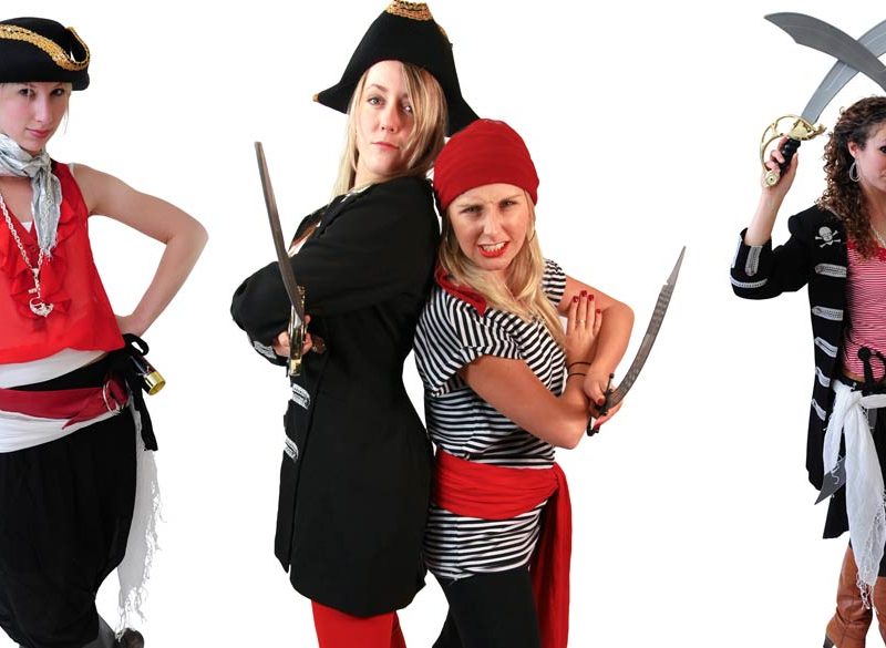 Image of pirate girl party entertainer in Sydney from Superheroes Inc.